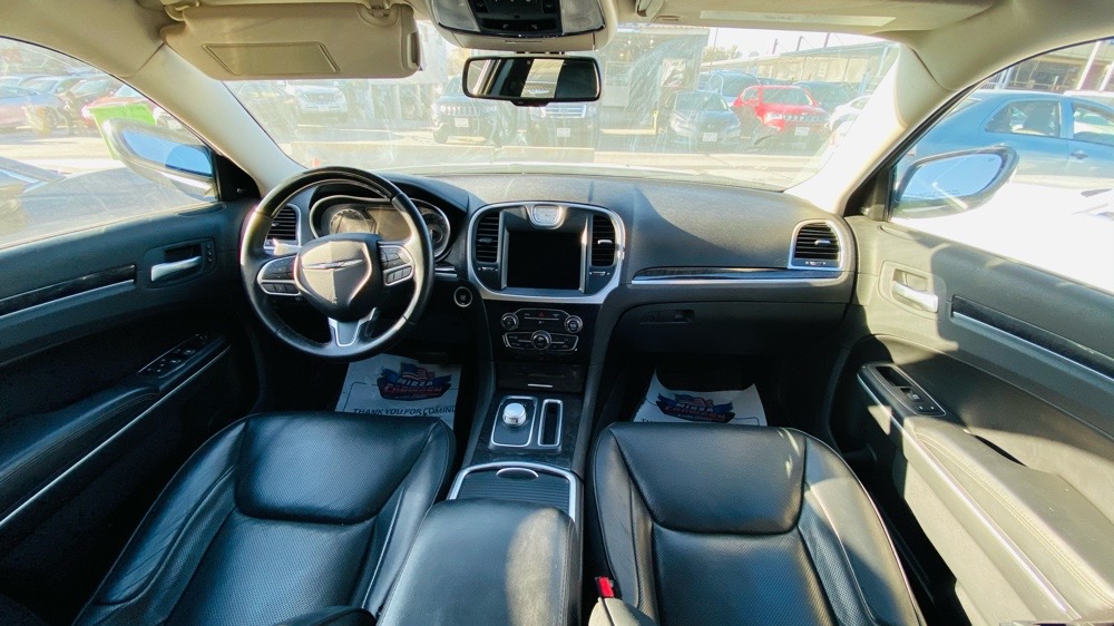 Chrysler 300